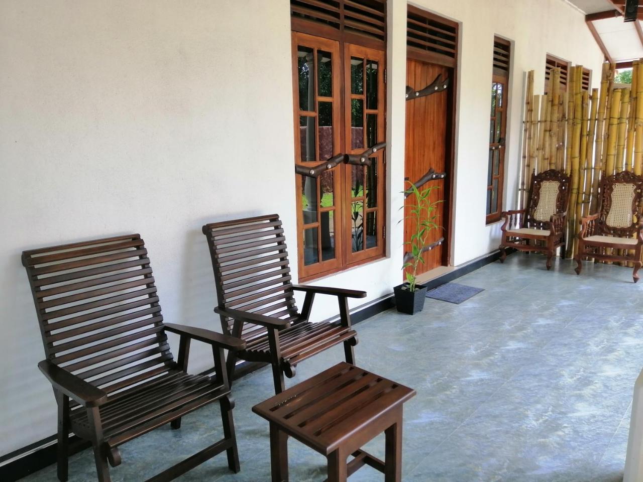 Induwara Safari Resort ウダワラウェ エクステリア 写真